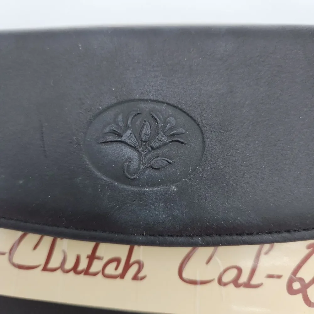 NWT - Buxton Vintage Wallet - Included Calculator, Checkbook Holder, & Picture A
